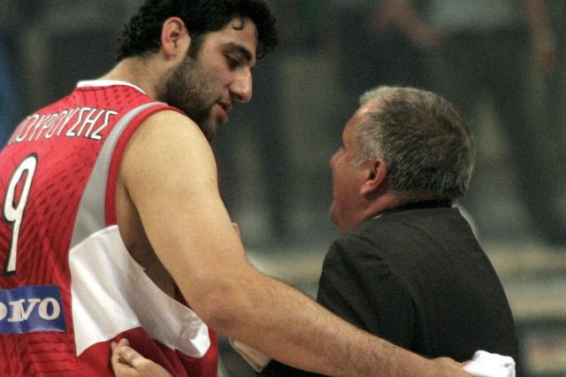 Ομπράντοβιτς: “Ξέρω πολλά χρόνια τον Μπουρούση”