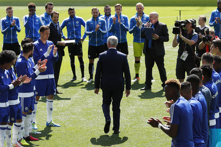 Υποκλίθηκε στον Ρανιέρι η Τσέλσι