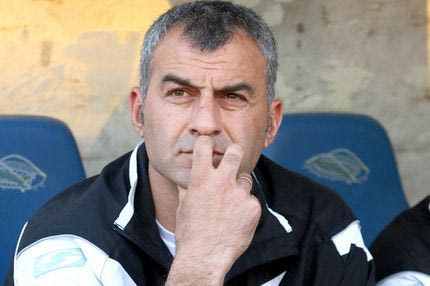 O Δέλλας κάνει γυμναστική με σορτσάκι της… ΑΕΚ