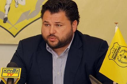 Δημήτρης εις μνήμην Απόστολου Παπουτσάκη