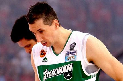 Αποδοκιμάστηκε ο Διαμαντίδης στην αλλαγή