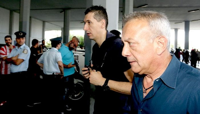 Έβριζαν Διαμαντίδη στην άφιξη της αποστολής του Παναθηναϊκού στο ΣΕΦ