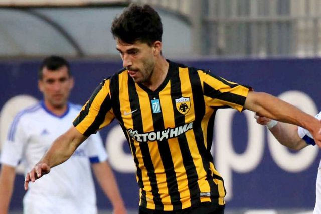 Μέσα ο Ντίντακ, ανεβαίνει ο Μάνταλος