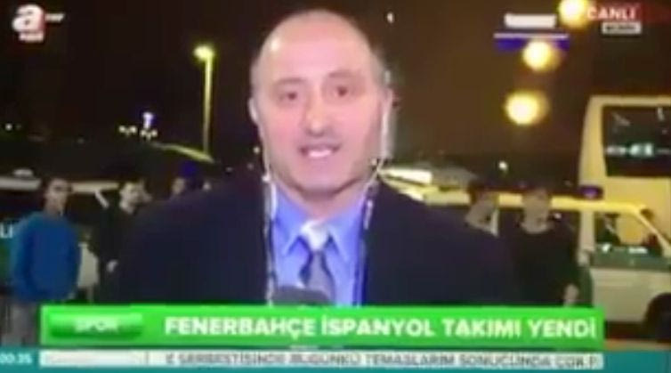 Συνθήματα κατά Ερντογάν και “κόψιμο” της σύνδεσης!