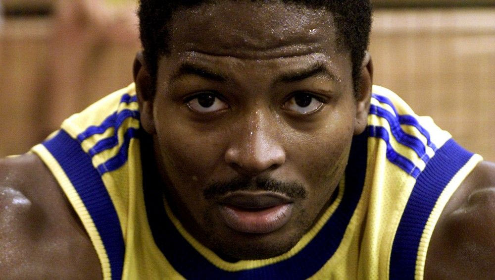 Ο γιος του Φορντ βράβευσε τον Ντε Κολό