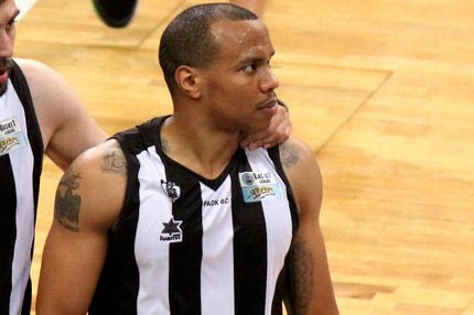 “Χάνει” τον Χάτσερ ο ΠΑΟΚ