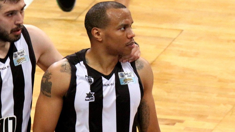 “Χάνει” τον Χάτσερ ο ΠΑΟΚ