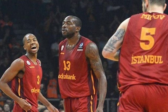 Βαριά καμπάνα για Λάσμε