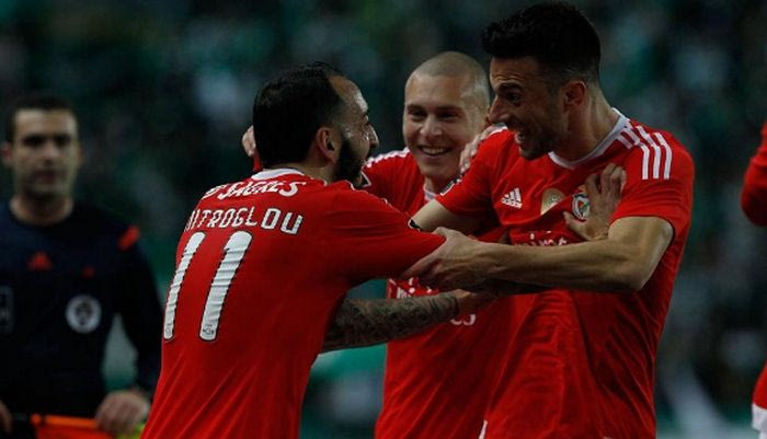 Πρωταθλητές με Μπενφίκα οι Μήτρογλου και Σάμαρης