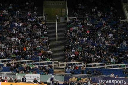 Έσκασαν κροτίδες στο ΟΑΚΑ!