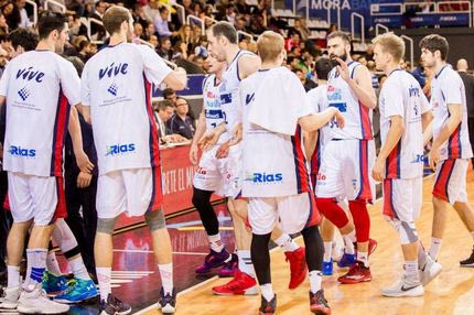 Έμεινε η Ομπραντόιρο με Βασιλειάδη