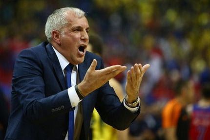 O Oμπράντοβιτς για τη διαιτησία: “Μας έκλεψαν το τρόπαιο”