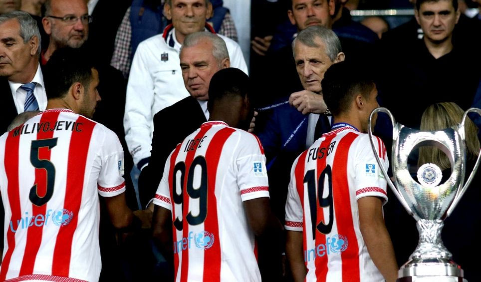 Έξαλλοι με Κοντονήκαι αστυνομία στον Ολυμπιακό