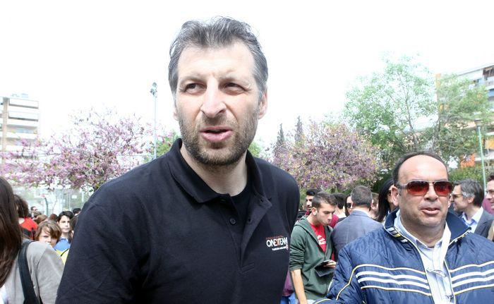 Τρομερή απάντηση Παπαλουκά σε χιουμοριστικό meme