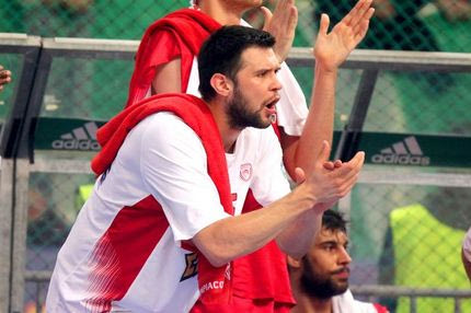 Παπανικολάου: “Το ελληνικό μπάσκετ σε δύο φάσεις”