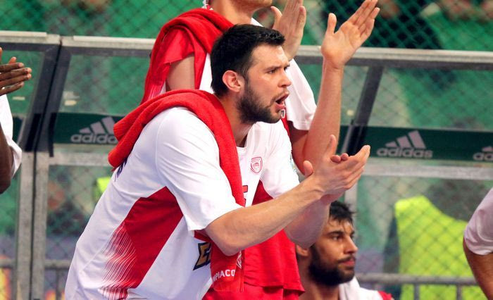 Παπανικολάου: “Το ελληνικό μπάσκετ σε δύο φάσεις”