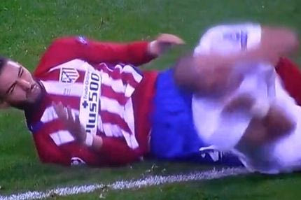 “Θέατρο” για… γέλια από τον Πέπε