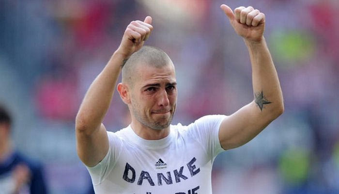 Το Αμβούργο αποχαιρέτησε τον Πέτριτς