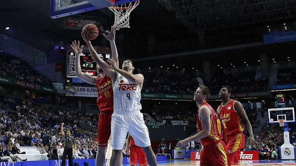 Γλίτωσε το κάζο η Ρεάλ, με ψηλά το κεφάλι η Μούρθια του Κατσικάρη