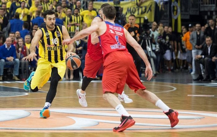 Περπάτησε στον αέρα: Ο Σλούκας το καλάθι του Final-4!