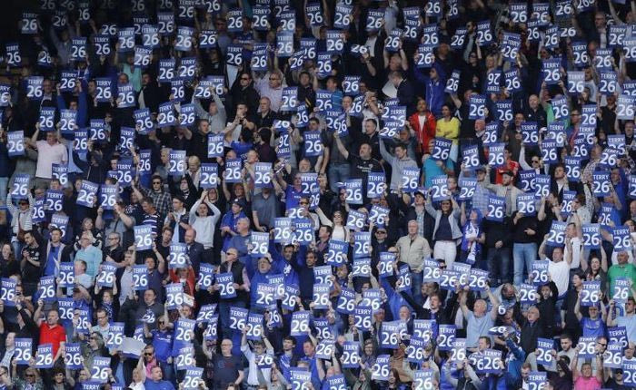 Το “Στάμφορντ Μπριτζ” αποθέωσε τον Τέρι