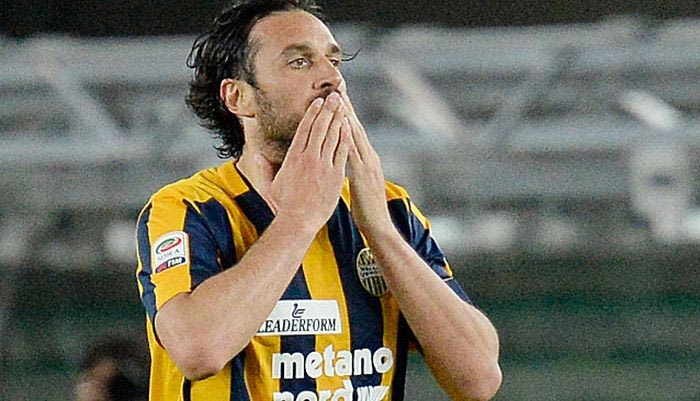 ΑΠΟΘΕΩΣΗ: Standing ovation και δάκρυα για τον Τόνι