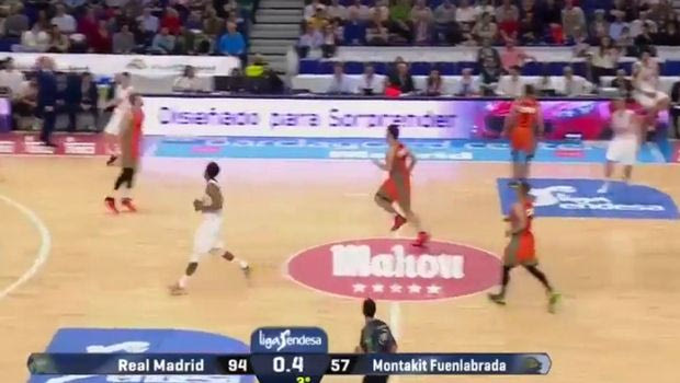 Το έβαλε απ’ το σπίτι του ο Ρούντι