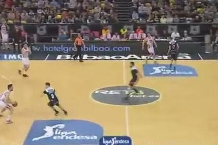 Τρίποντο πίσω από τη σέντρα στέρησε από την Μπιλμπάο τα πλέι οφ