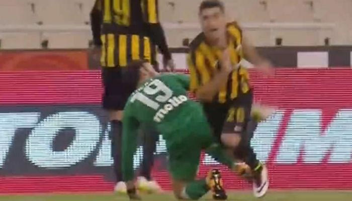 Χτύπημα εκτός φάσης και αποβολή για Βιγιαφάνιες