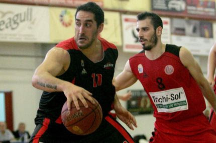 Στους τελικούς ο Φάρος, σώθηκε η Λιβαδειά