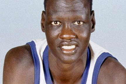 Μανούτ Μπολ: Όταν “έσβησε” ο γίγαντας