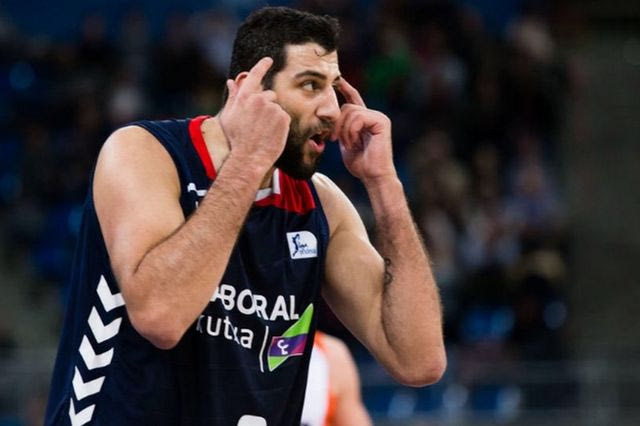 Πρόταση στον Μπουρούση η Γαλατάσαραϊ