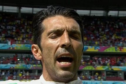 Το πάθος του Μπουφόν ξεχείλιζε στον εθνικό ύμνο της Ιταλίας