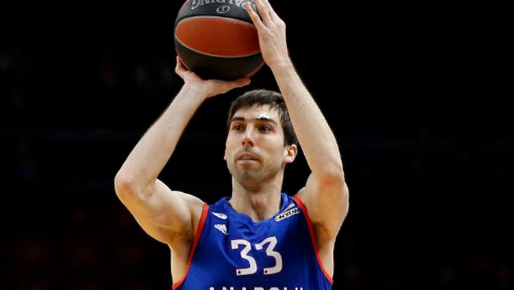 Ελεύθερος στην αγορά ο Ντίμπλερ