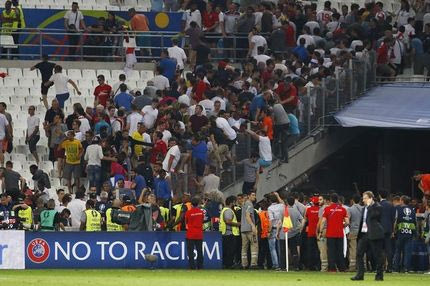 Γκολ και ξύλο οι Ρώσοι στους Άγγλους