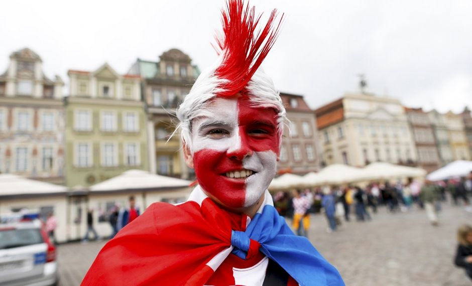 Παραμένουν σε κώμα δύο οπαδοί της Άγγλίας