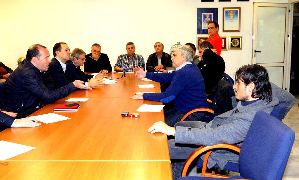 Οι “αιώνιοι” μετά την αλλαγή ηγεσίας στον ΕΣΑΚΕ