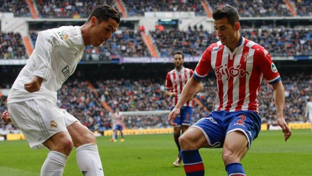 Ισπανό στόπερ πήρε η Λέστερ