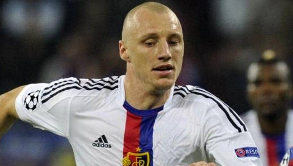 Ιβάνοφ: “Με τις ευλογίες των Κόλεφ και Μπόνεφ”