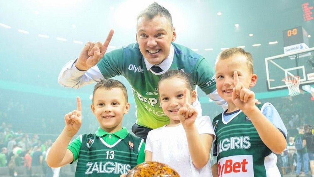 Πρωταθλητές Γιασικεβίτσιους και Βουγιούκας