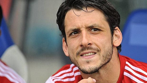 Δεν θέλει Ερυθρό Αστέρα, προτιμάει ΑΕΚ ο Κάτσαρ