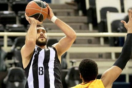 Διαζύγιο ΠΑΟΚ-Κακαρούδη