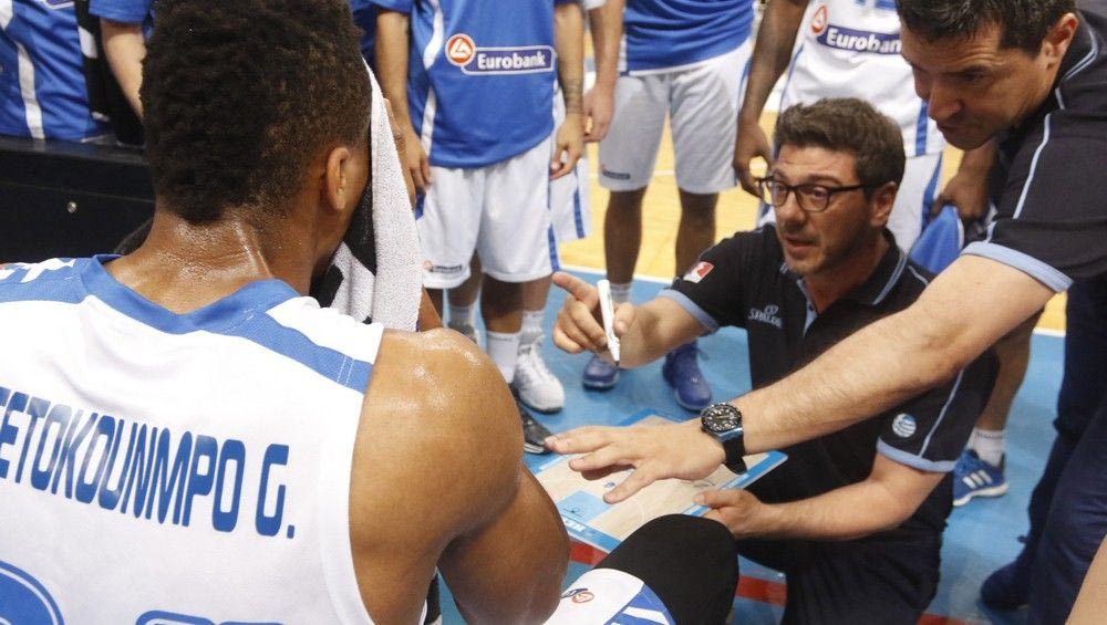 Κατσικάρης: “Φτιάχνουμε μια ομάδα για το μέλλον”