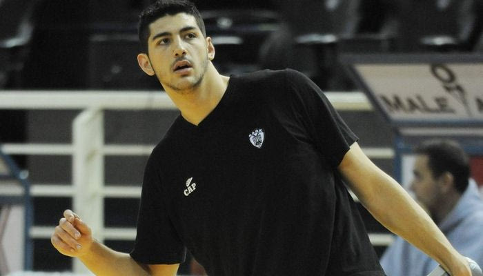 Ενδιαφέρον πέντε ομάδων για τον Κώττα