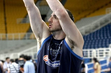 Γαστρεντερίτιδα ο Κουφός, αμφίβολος με Σερβία