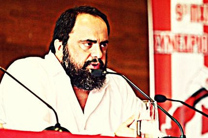 Μαρινάκης: “Οι μεταγραφές αργούν λόγω Euro”