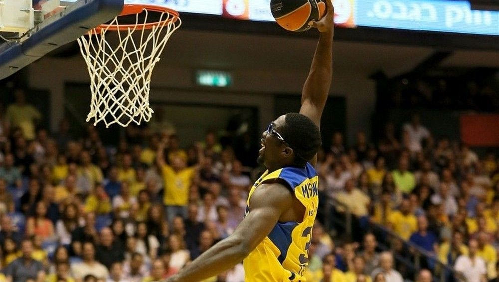 Πρόλαβε και καπάρωσε τον Εμπάκουε η Μάλαγα