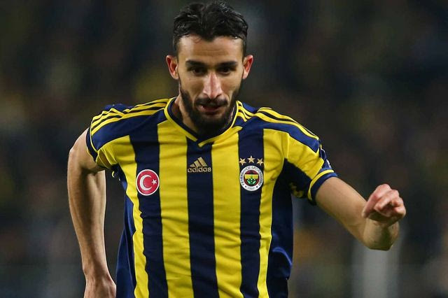 Ο Μεχμέτ Τοπάλ και τα κόκκινα αντανακλαστικά