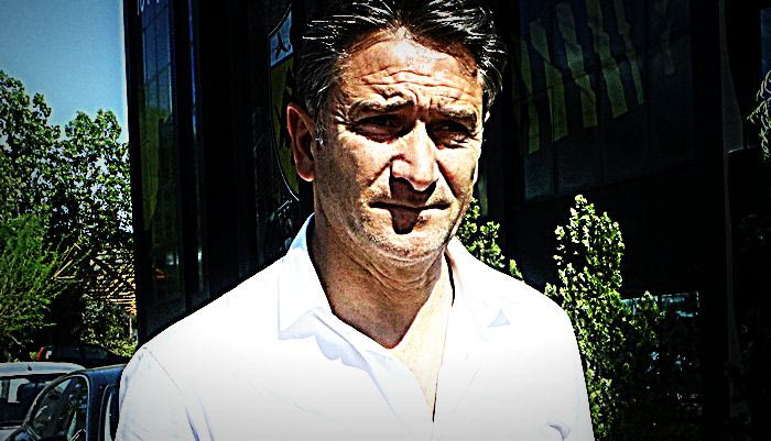 Μόνο με καλύτερο θα μετριάσει την ήττα