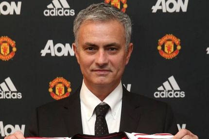 Ο Μουρίνιο “έκοψε” τον Γκιγκς και είχε λόγο που το έκανε